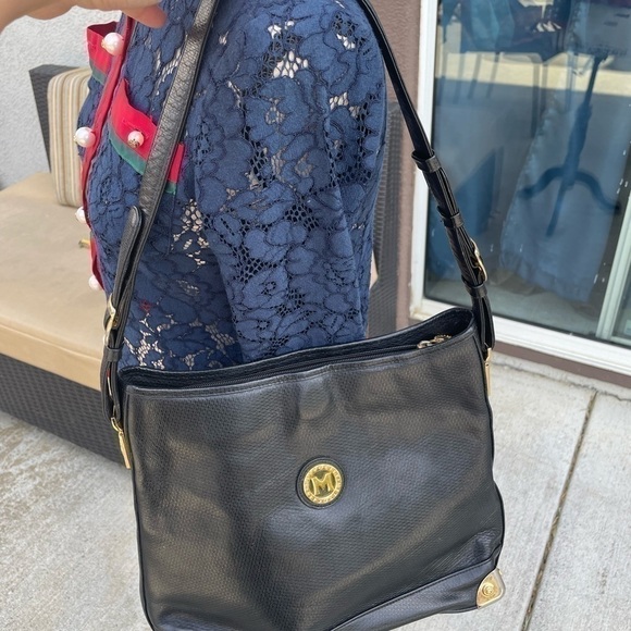 Authentic Metro City Hobo Bag - Picture 1 of 14